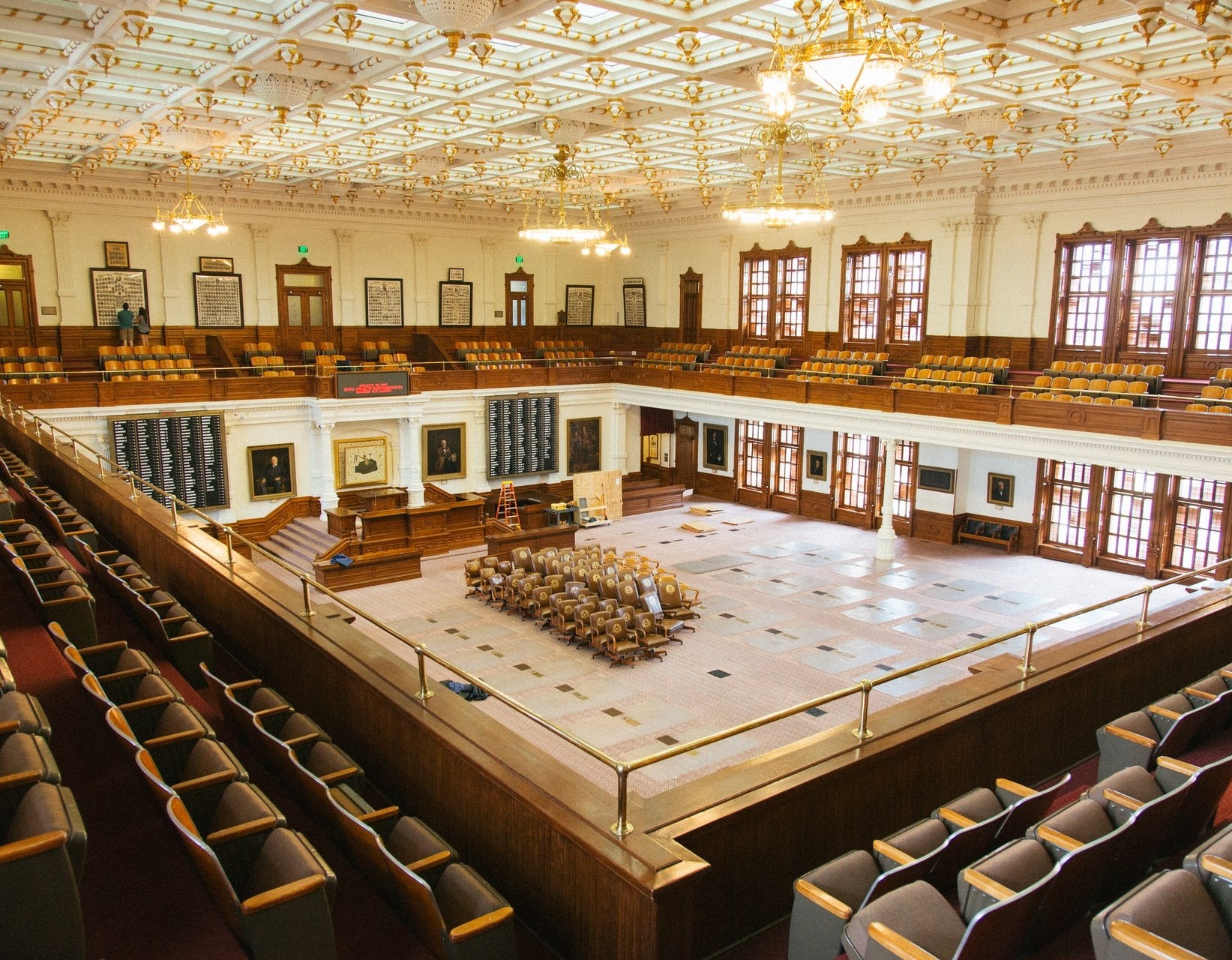 Процесуално представителство 133016431280669-TELAb4duebI.jpg