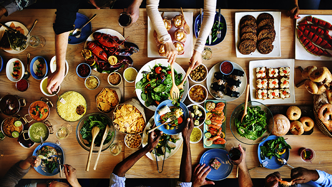 ХРАНЕНЕТО - МЕТАФОРА ЗА ВРЪЗКАТА СЪС СВЕТА