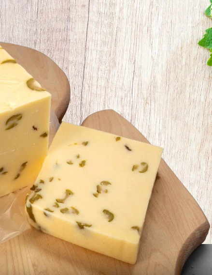 КАШКАВАЛ СЪС ЗЕЛЕНИ МАСЛИНИ МАЧФЕРМ СОФИЯ