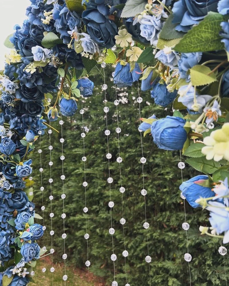 Украса арка с цветя и кристали диаманти