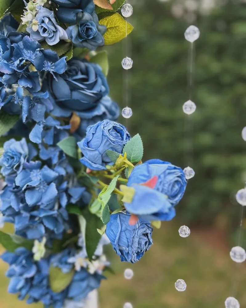 Украса арка с цветя и кристали диаманти 