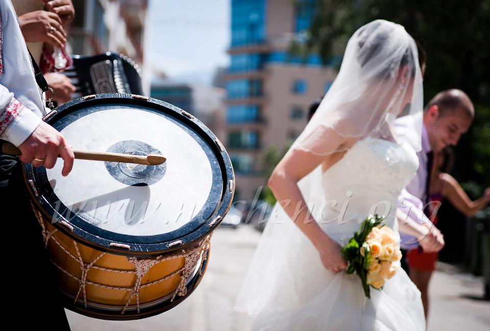 фолклорна програма за сватба