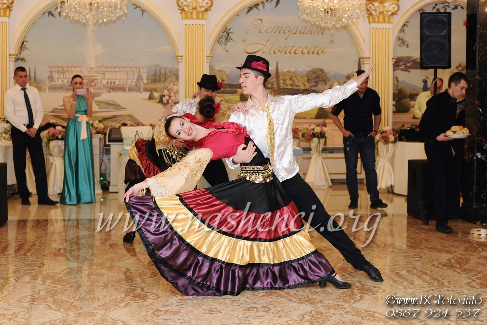 фолклорна програма за сватба