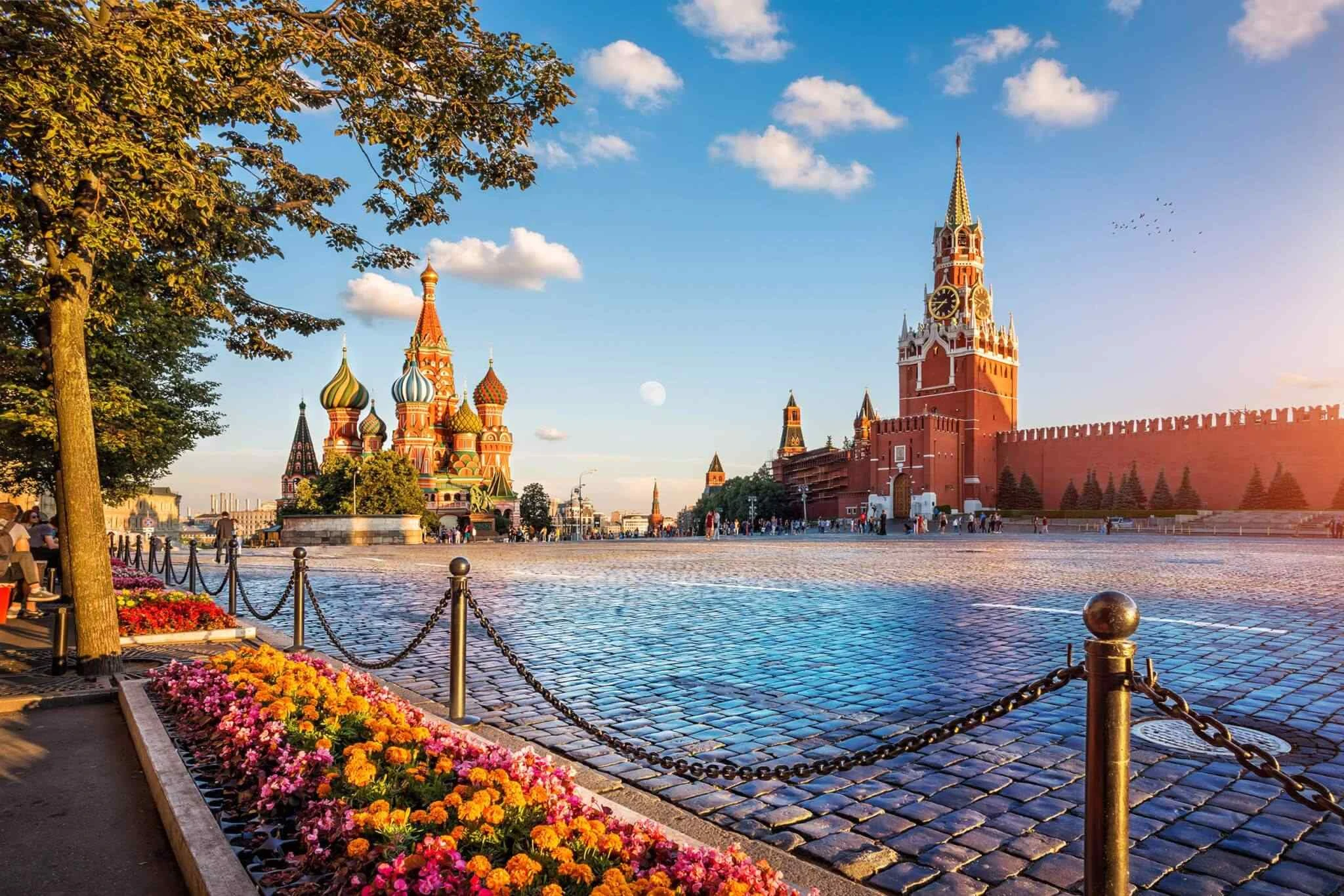 620-destination-moscow-03-17454342974504.jpg