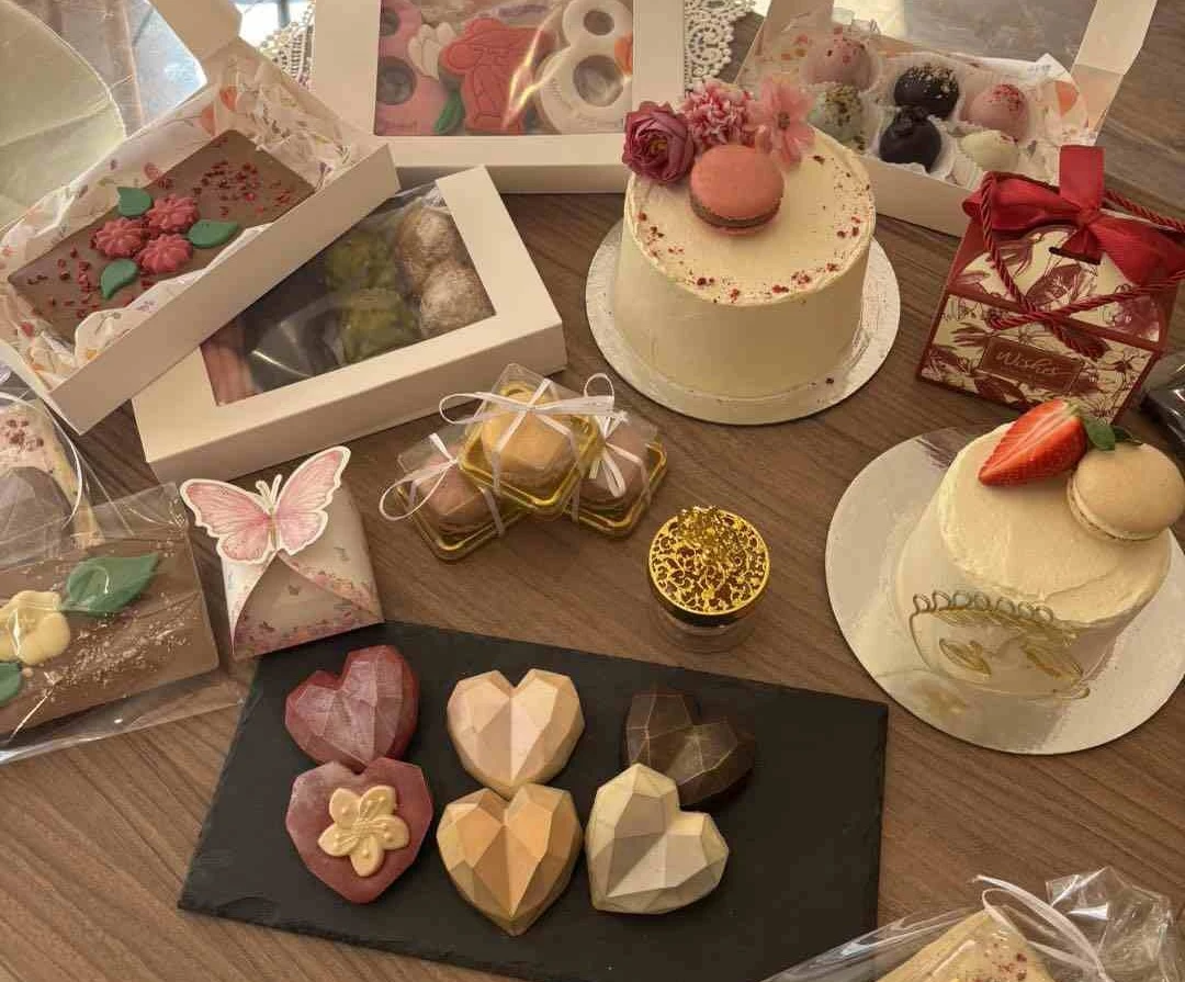 ръчно изработени торти, сладки или здравосковни десерти за всеки подовод