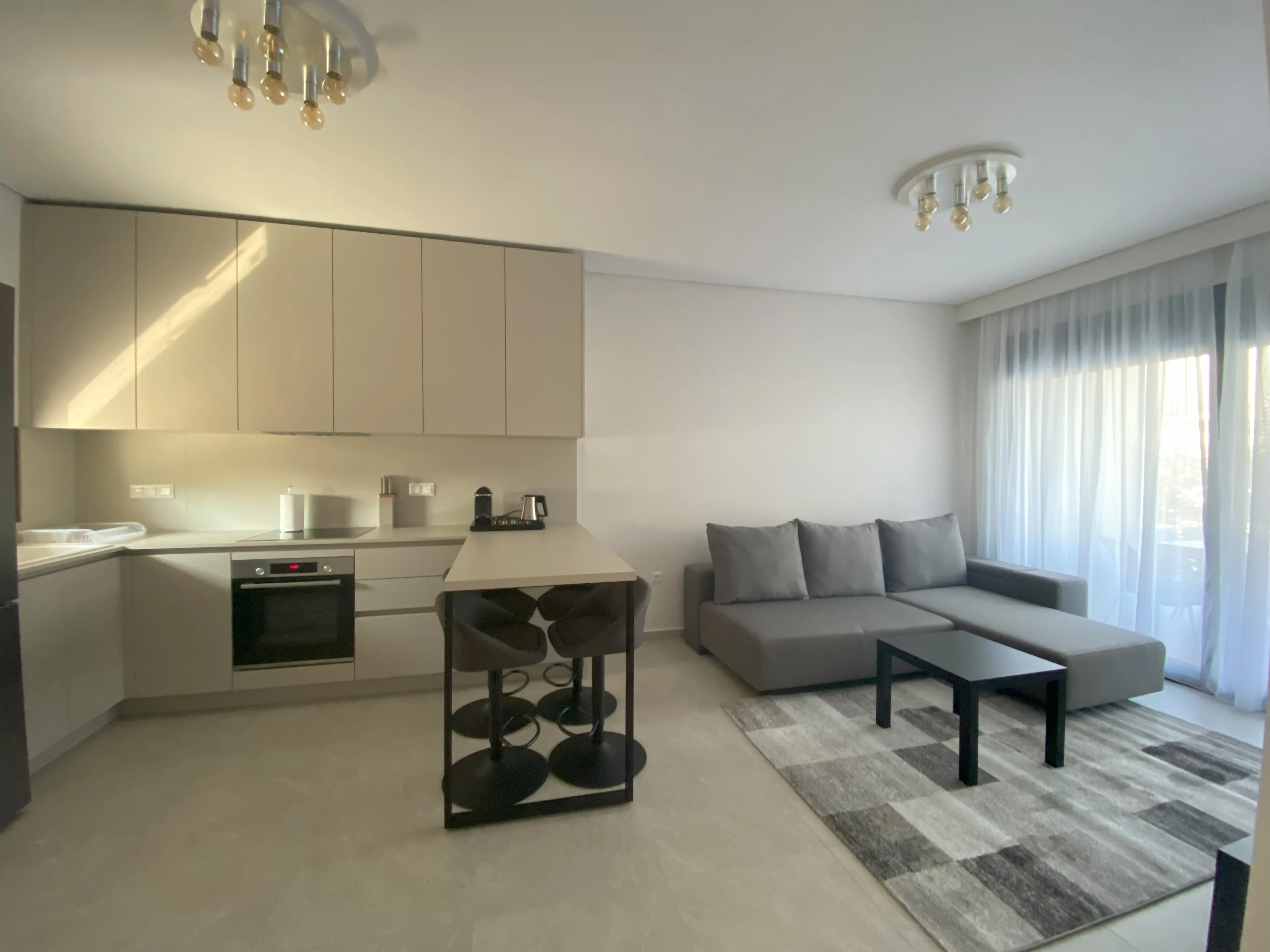 929-living2-17050605219557.jpg