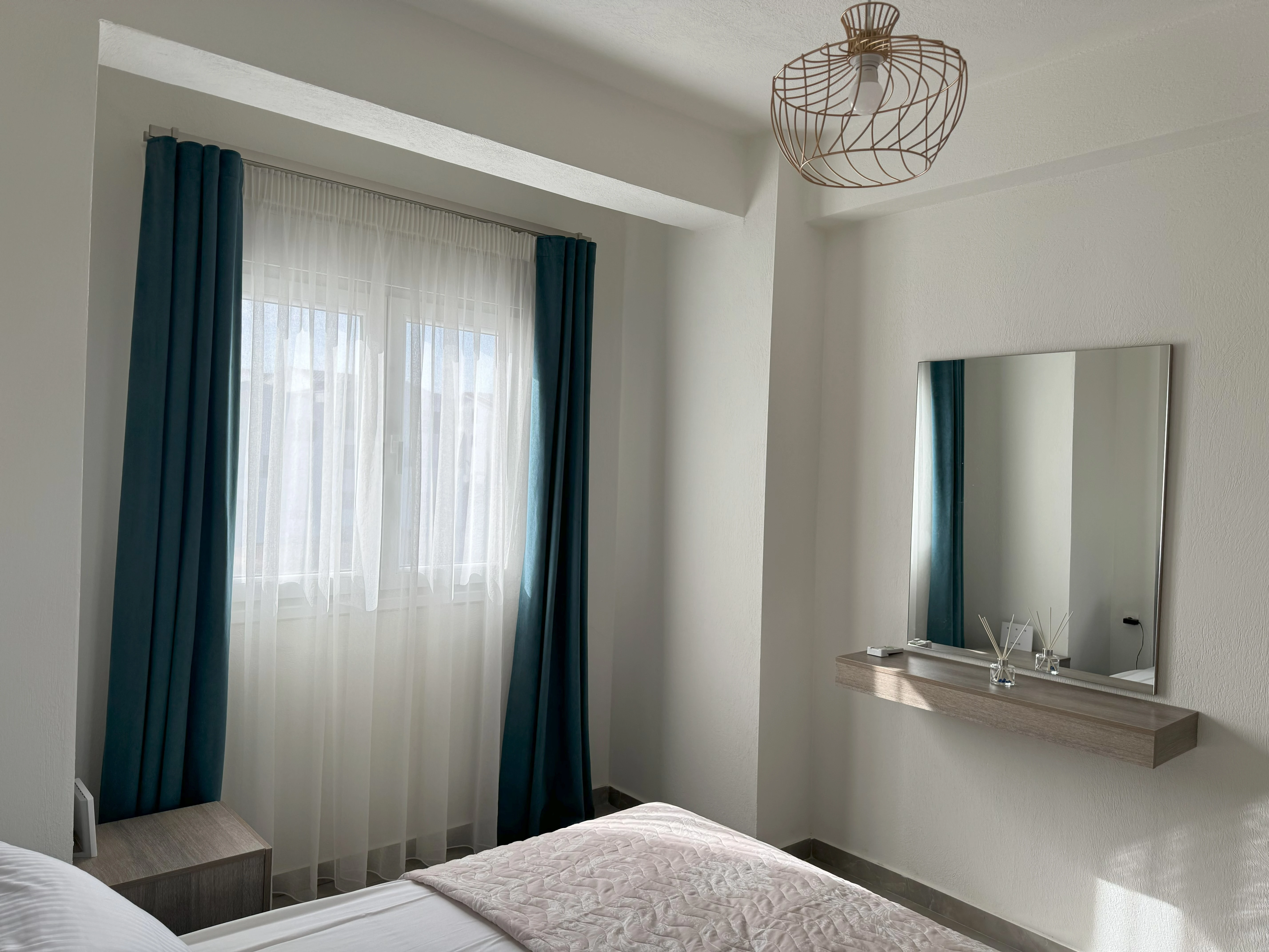 957-1bedroom4-17175836072804.jpg