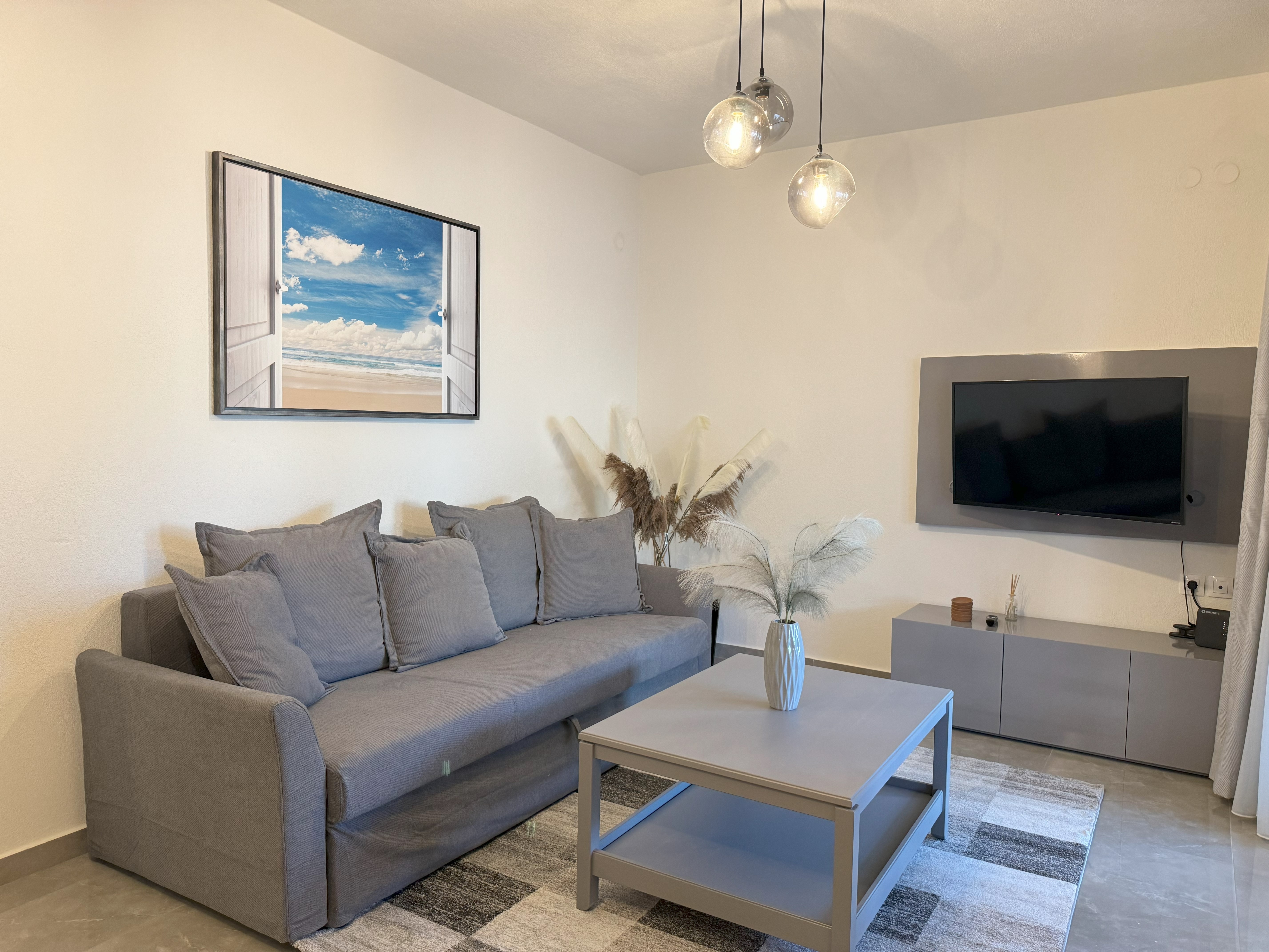 984-living-room2-17175836076975.jpg