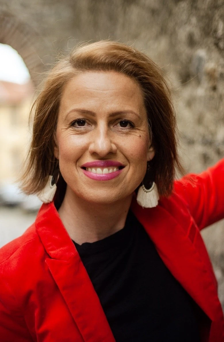 14007791186330-galina-bankova-1726071751906.jpeg