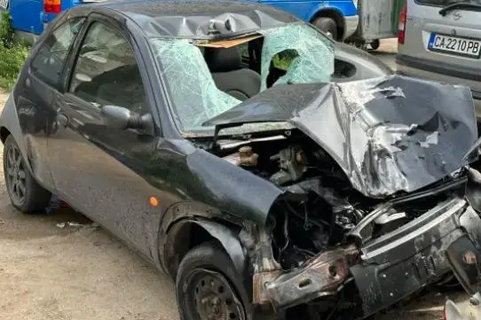 18-годишният шофьор, причинил катастрофата на „Сливница”, остава в ареста. Днес в съдебната зала той отново каза, че съжалява и изрази съболезнования към близкит