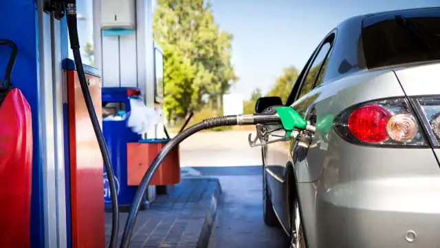 Нов скок на горивата - колко ни излизат вече бензинът и дизелът