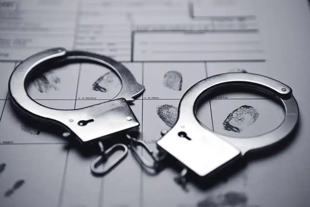 Арестуваха мъж след опасно шофиране и скандал на „Околовръстното“ в София