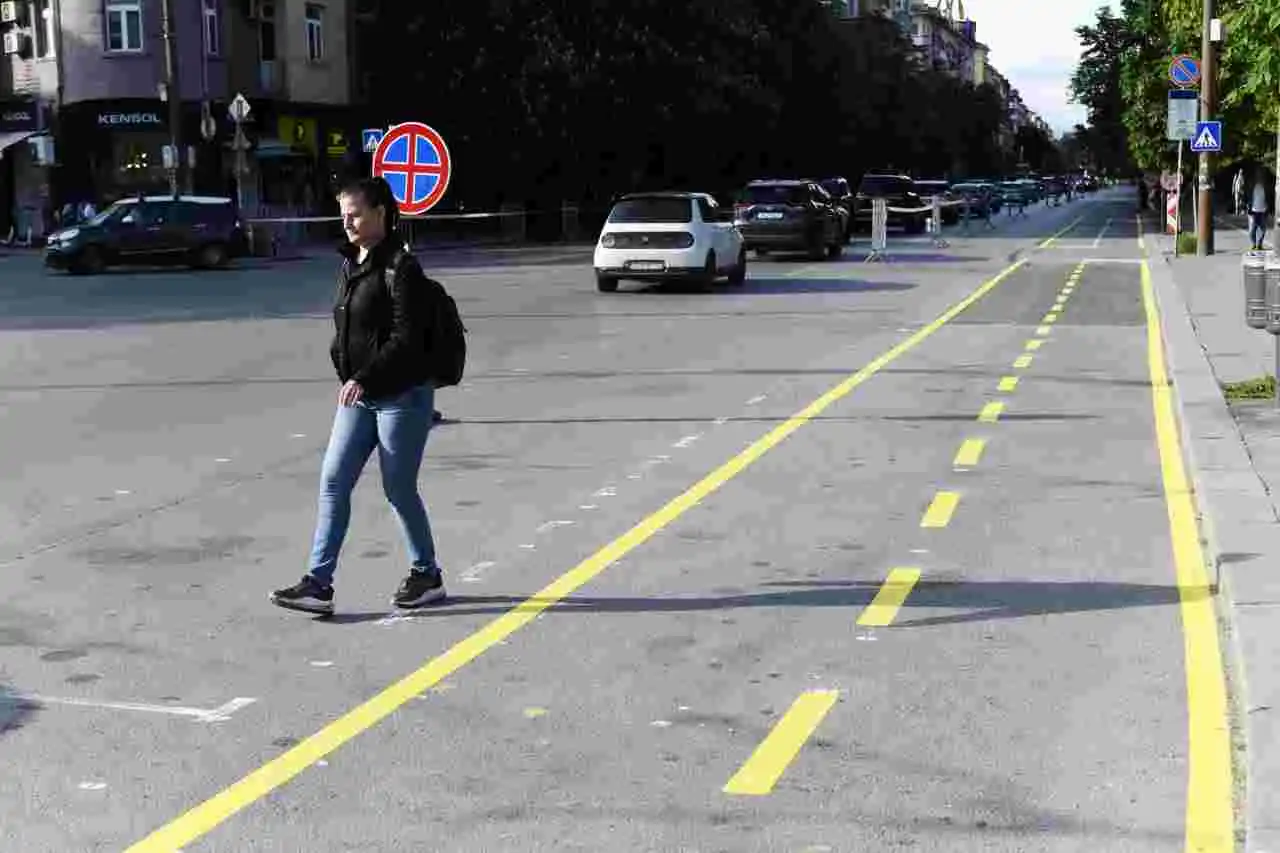 Столичният булевард "Витоша" се сдоби с нова маркировка