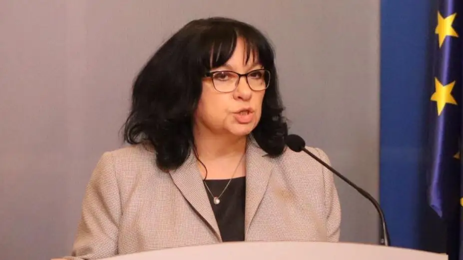 Теменужка Петкова с първи коментар след отсрочката: Гражданите да са спокойни, гориво ще има