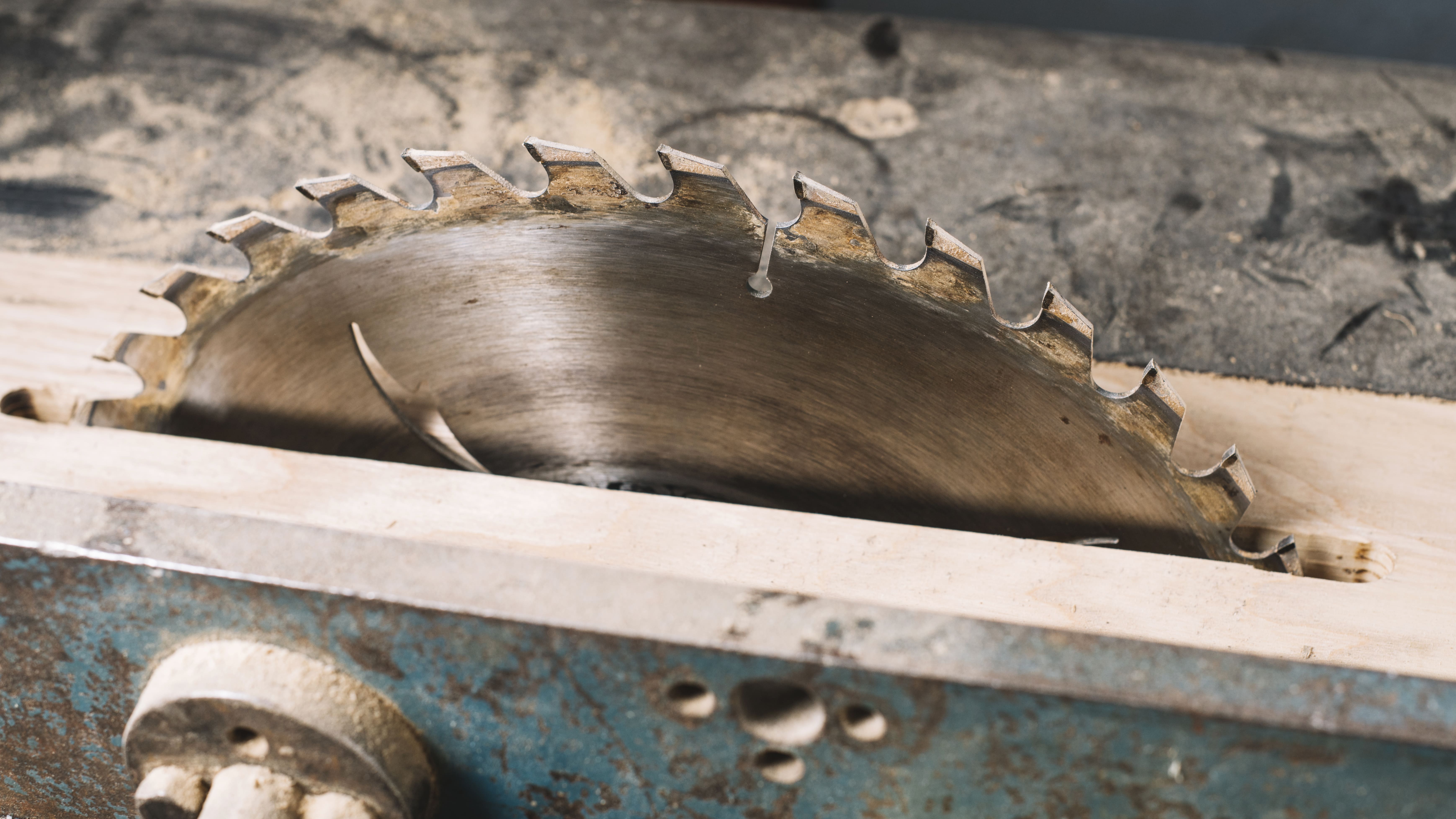 Циркулярни триони и режещи дискове