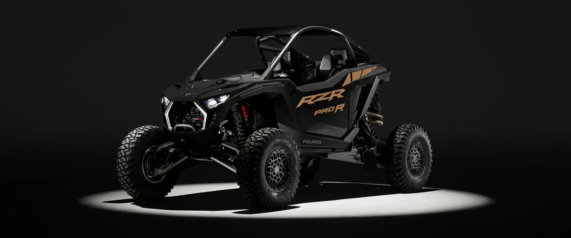 1041-rzr-pro-r-my27-8pt1-gallery-05-lg-17898047338315.jpg
