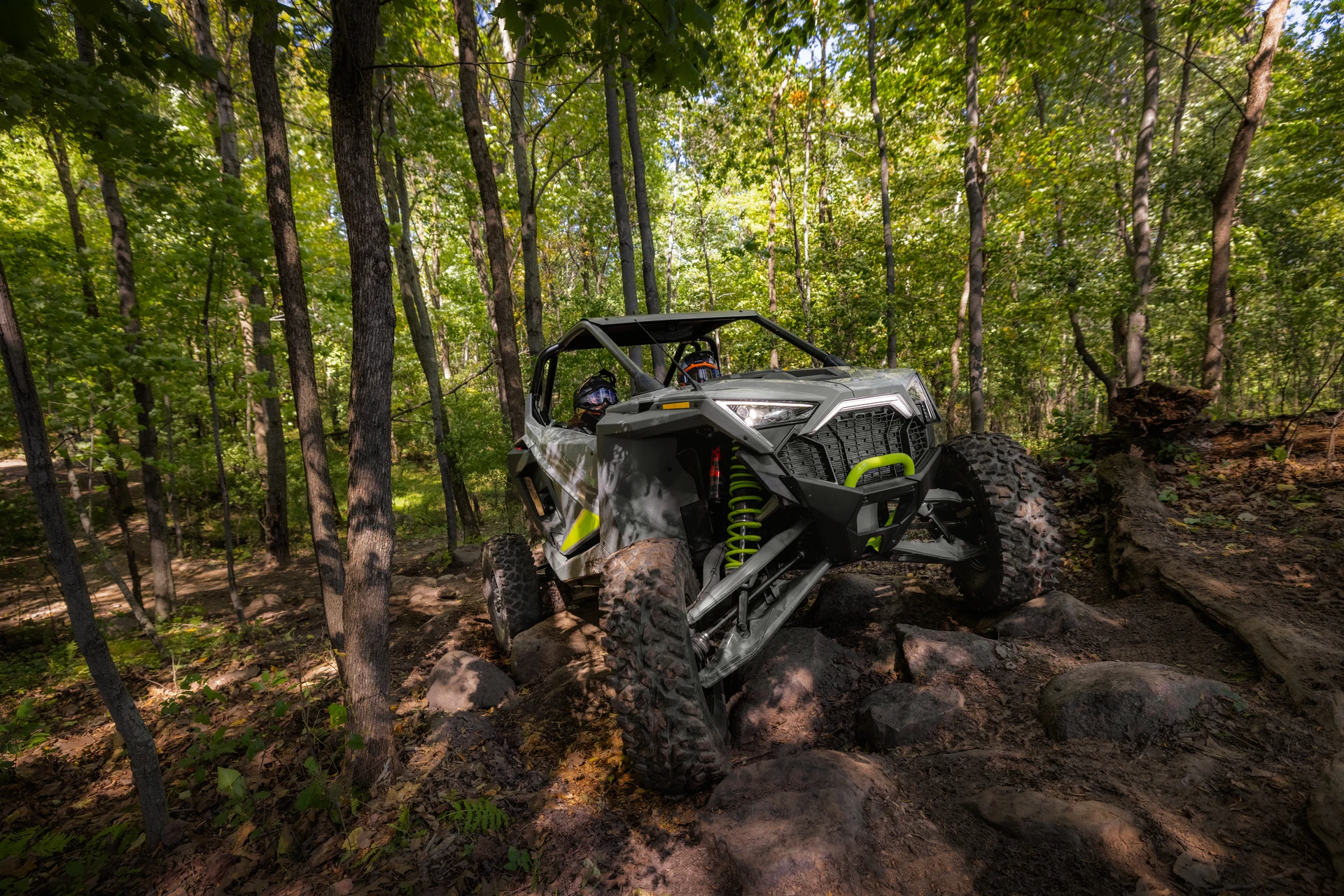 1411-2022-rzr-turbo-r-ultimate-ghost-gray-image-ridingsix662002727-17508561669527.jpg