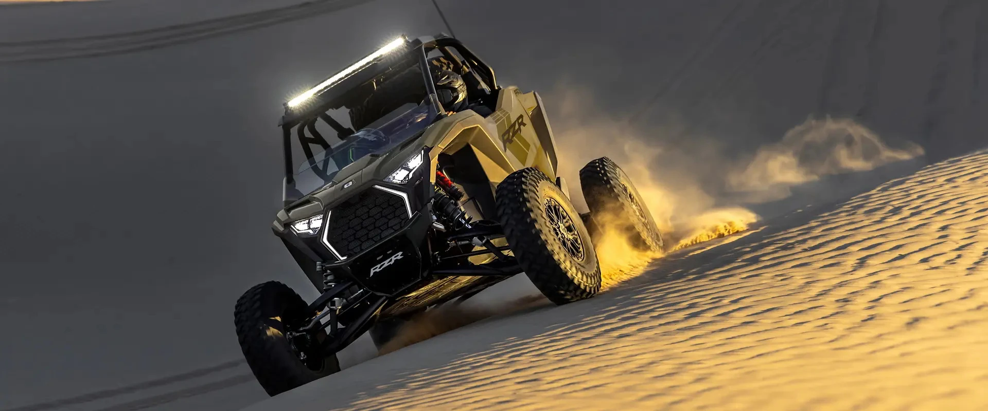 2096-rzr-pro-s-my27-8pt1-gallery-04-lg-17898079881695.jpg
