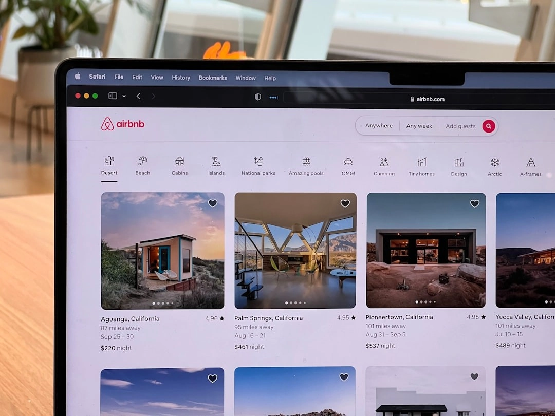 Трябва ли фирма за отдаване на апартамент в Airbnb в България? 
