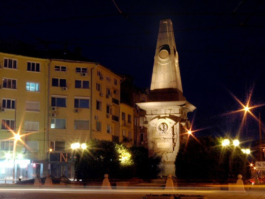 Повторен сигнал за архитектурното осветление на паметниците на културата в София.