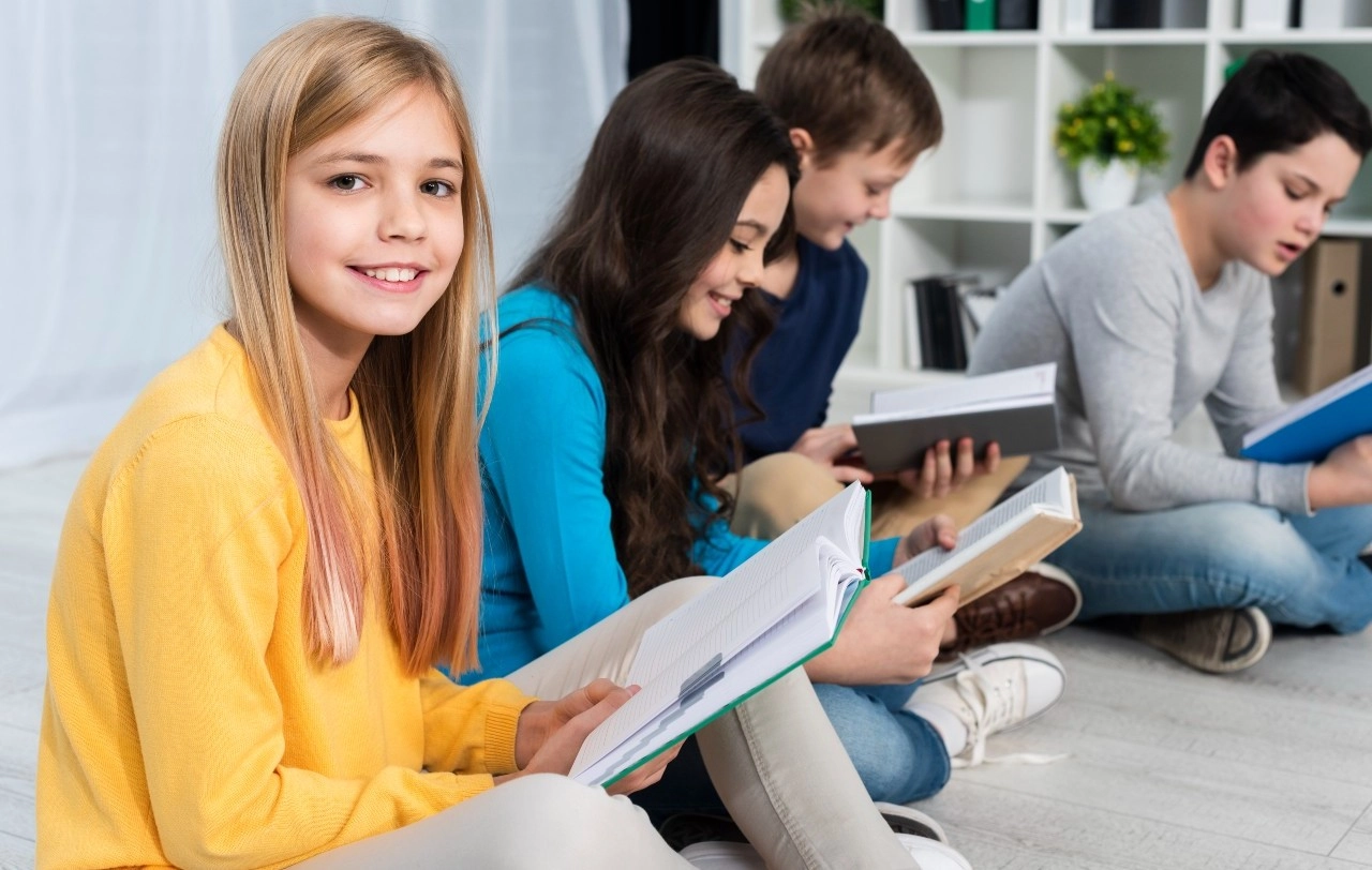 0401280812722-high-angle-childrens-reading-17544921041203.jpg