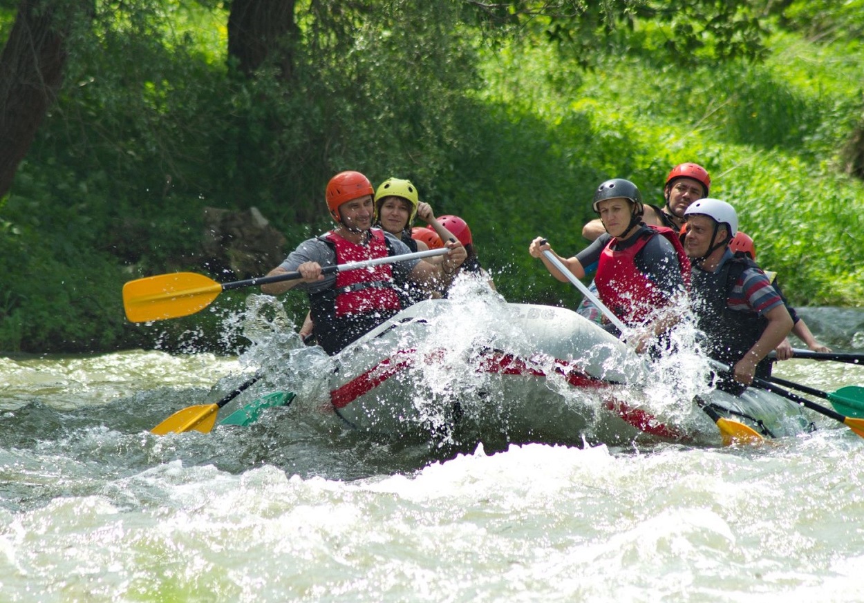 291-rafting-iskar-raftingstruma-bg-2-16149483302094.jpg