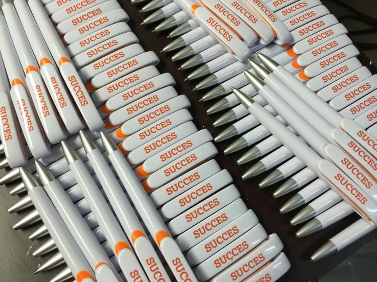 710-promotional-souvenirs5-1754069509807.jpg