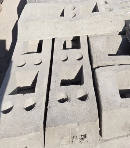 БЕТОННИ ПЕТИ  ЗА МОБИЛНА ОГАРАДА