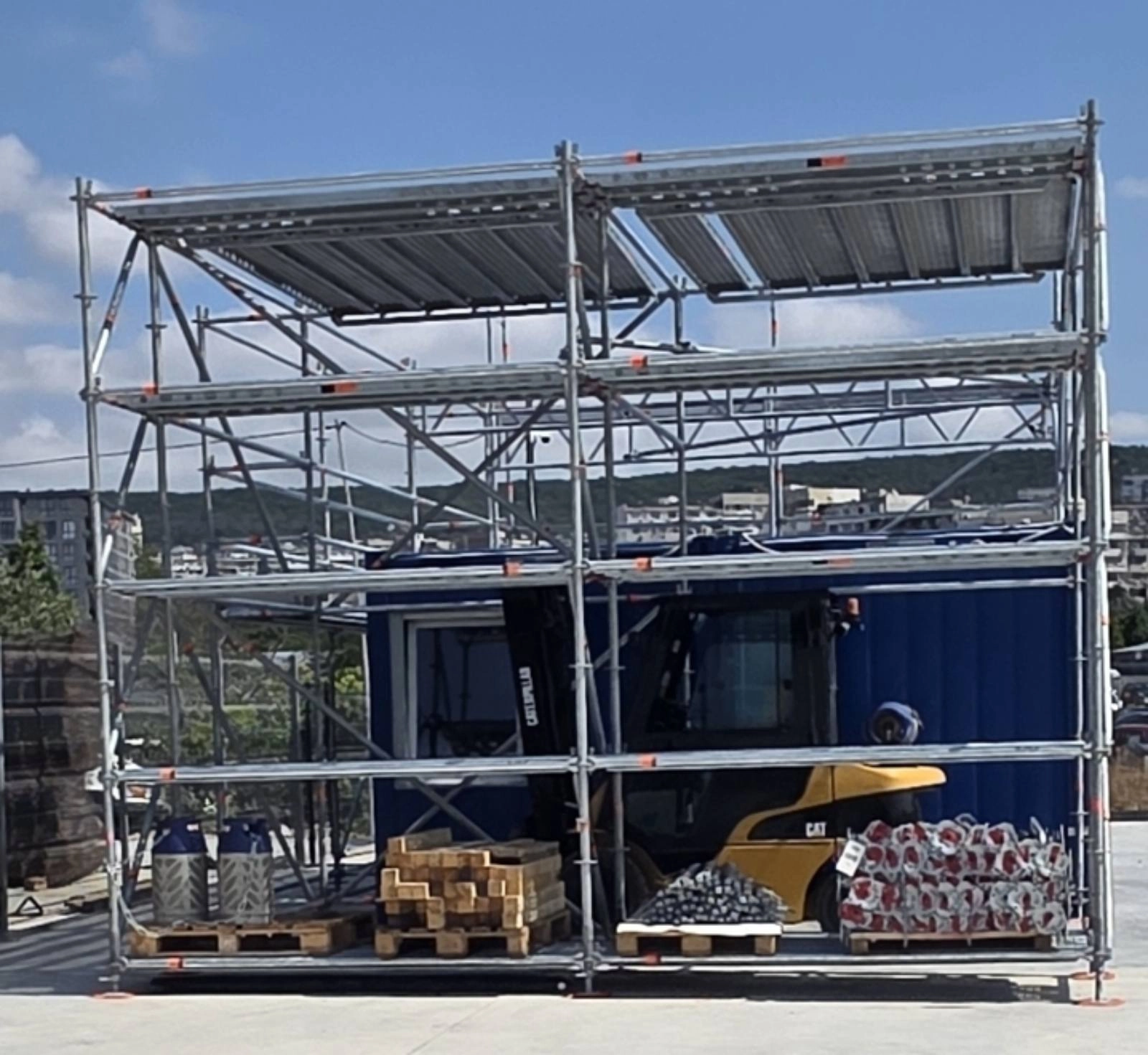 МОНТАЖ НА СКЕЛЕ