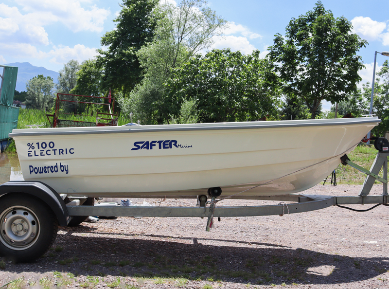 622-safter-marine-350-fiber-fishing-boat-7.jpg