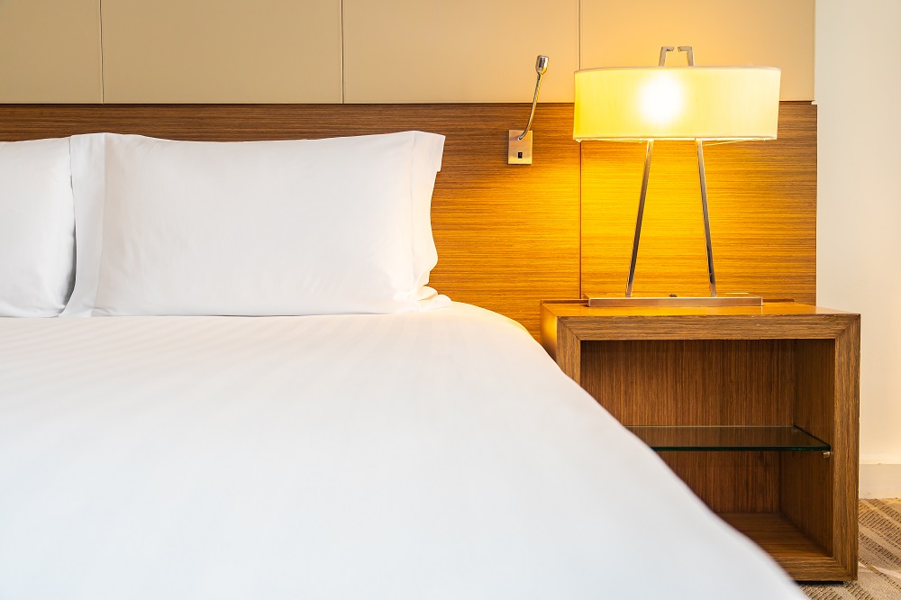 54-white-comfortable-pillow-blanket-bed-with-light-lamp.jpg