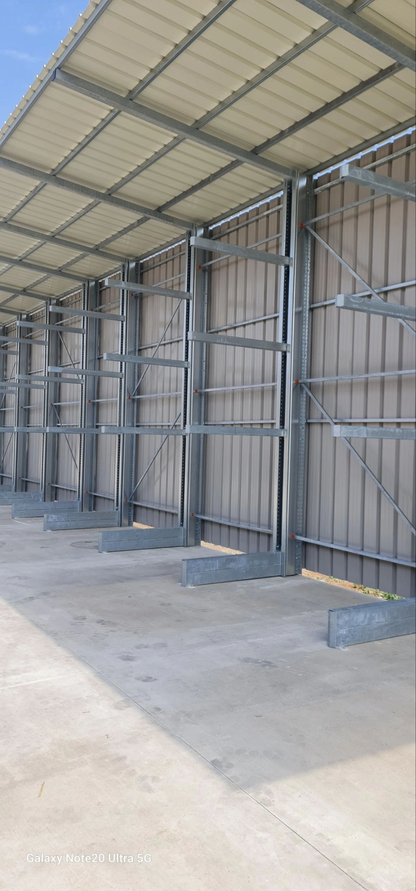 КОНЗОЛЕН СТЕЛАЖ ПЛОВДИВ