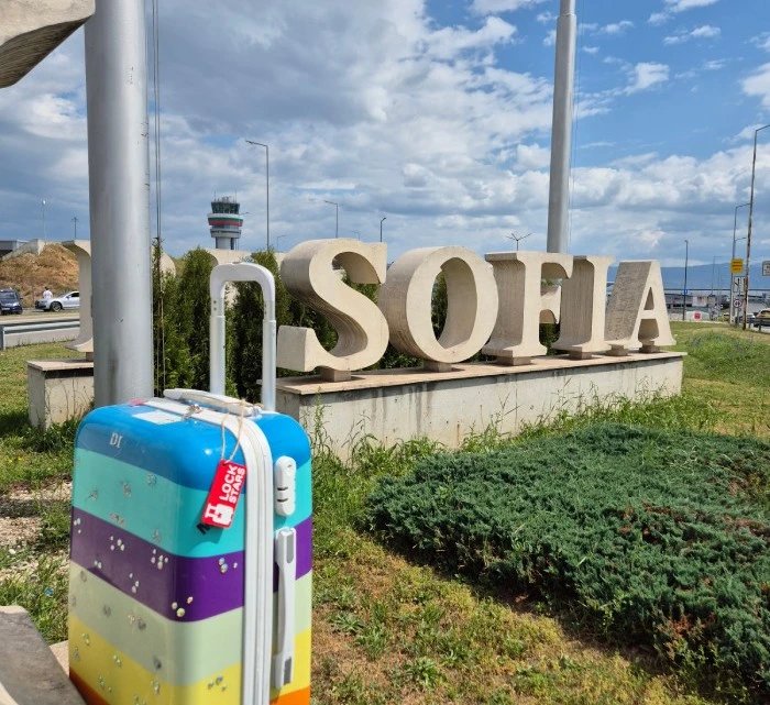 0146700641265-sofia-airport-welcome-sign-17910422023091.jpeg