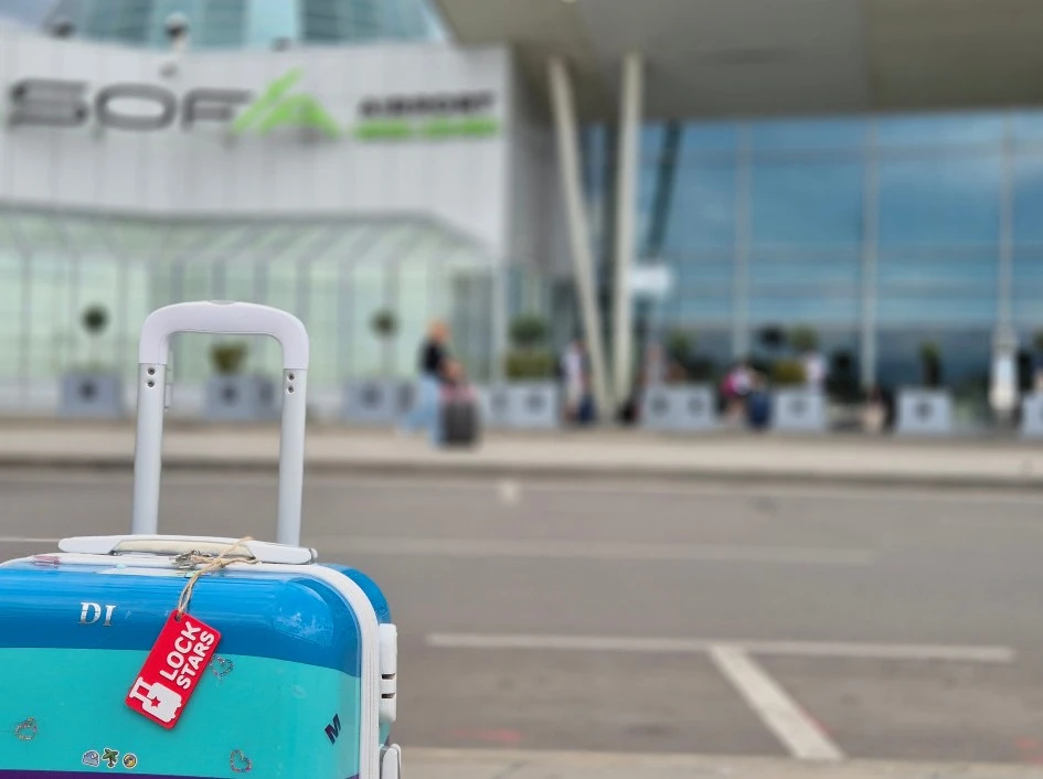2623945706194-luggage-at-sofia-airport-vasil-levski-17910337324389.jpeg