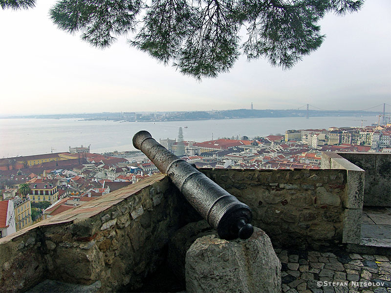 View from the Castle of Sinta, Lisbon 403-dsc01149-view-from-the-castle-of-sintra-lisbon17-01-2006-16117169062319.jpg