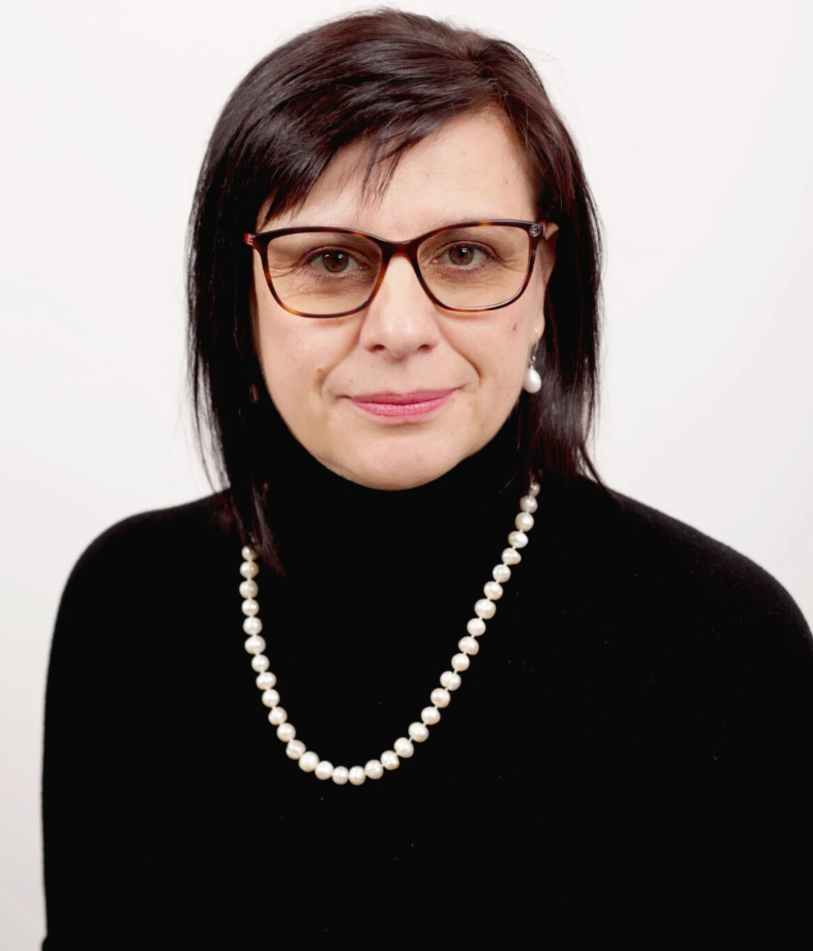 32211401333456-prof-tania-iossifova-17736915632043.png