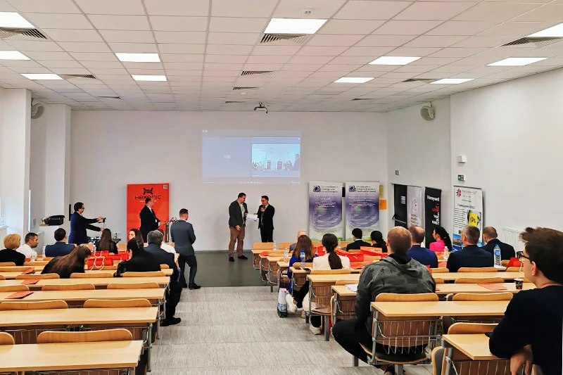 Залата на InnoEE 2025