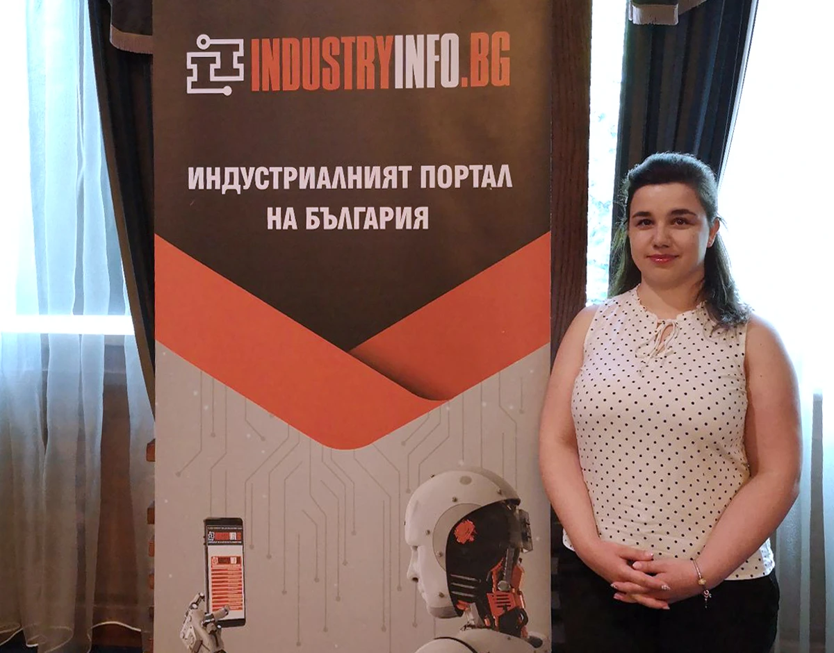 Мария Апостолова, представител на TLL Media, на Automotive & Battery Forum 2023