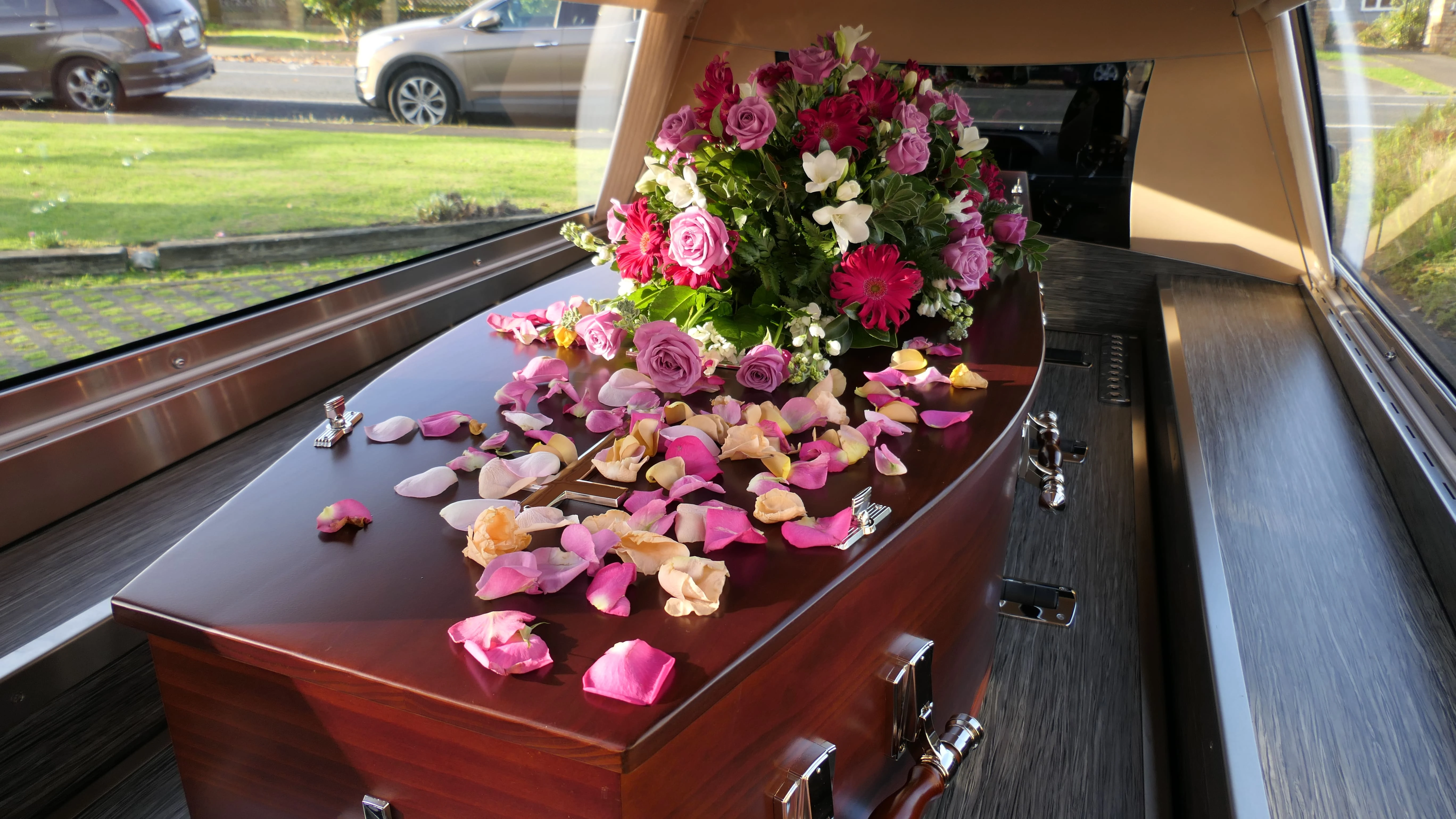 168-closeup-shot-funeral-casket-coffin-hearse-chapel-burial-cemetery-1-17682996175564.jpg