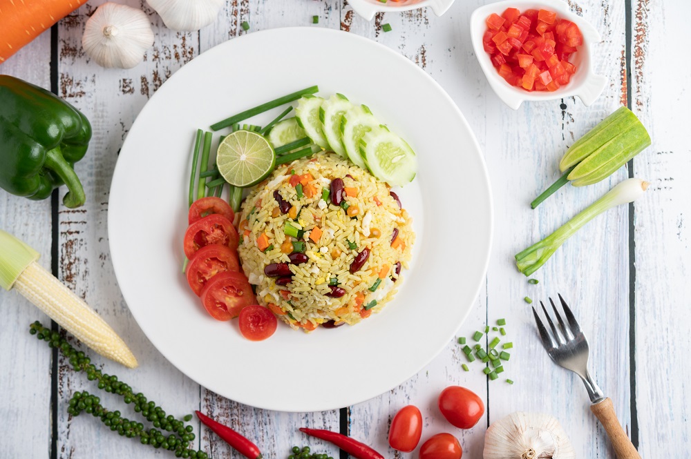 58-fried-rice-plate-white-wooden-floor.jpg