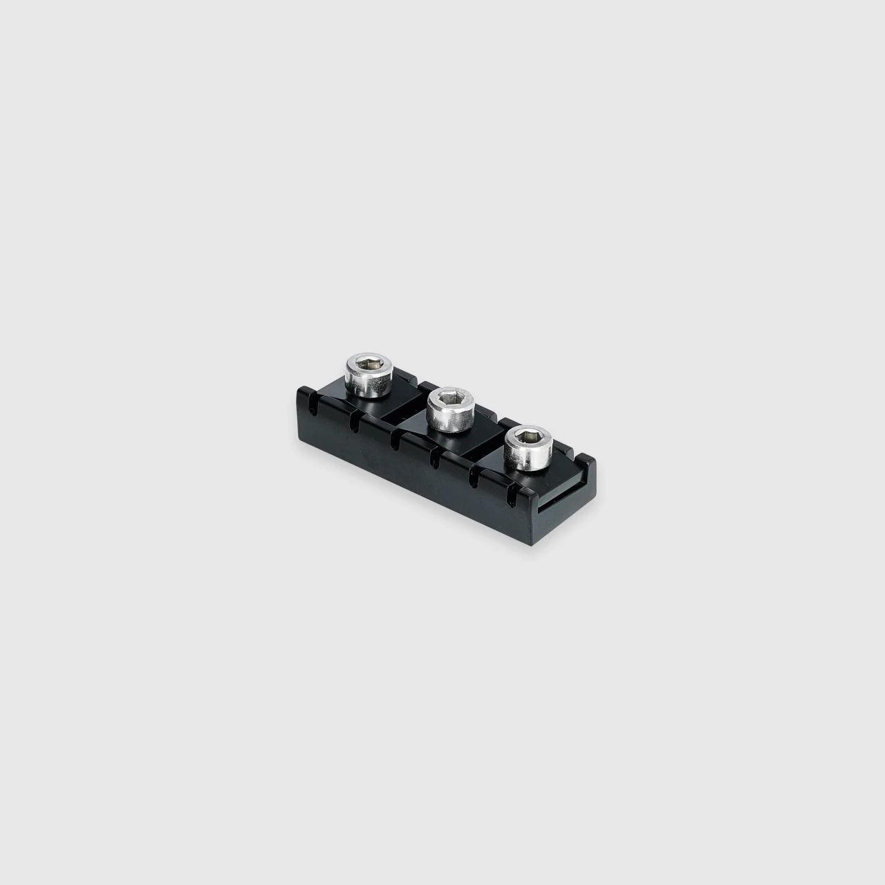 <img src=”Tremoline-Tremolo-system-flat-top-FT36T-R3-BS_7” width="1280" height="1280" alt=”locking nut of the Tremoline FT36T tremolo from the front side” />