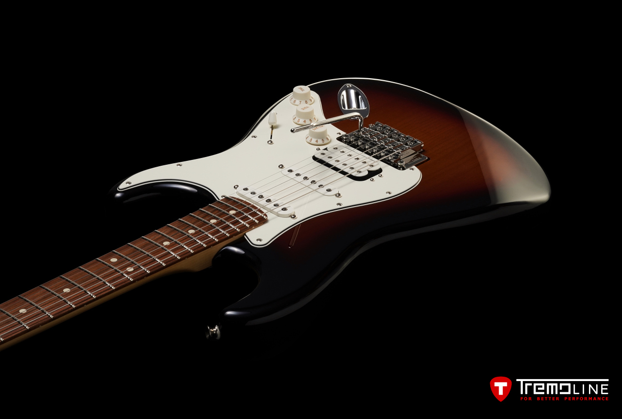 <img src=”Tremoline-guitar-double-locking-tremolo-Fender-Strat-RH-1280x862-m01C2.jpg” width="1280" height="862" alt=”Tremoline FT36 double locking tremolo on Fender Stratocaster RH” />