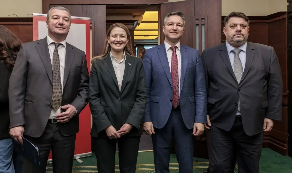 Вигенин и Пенкова с призив България да се бори за силен, справедлив и социален европейски бюджет