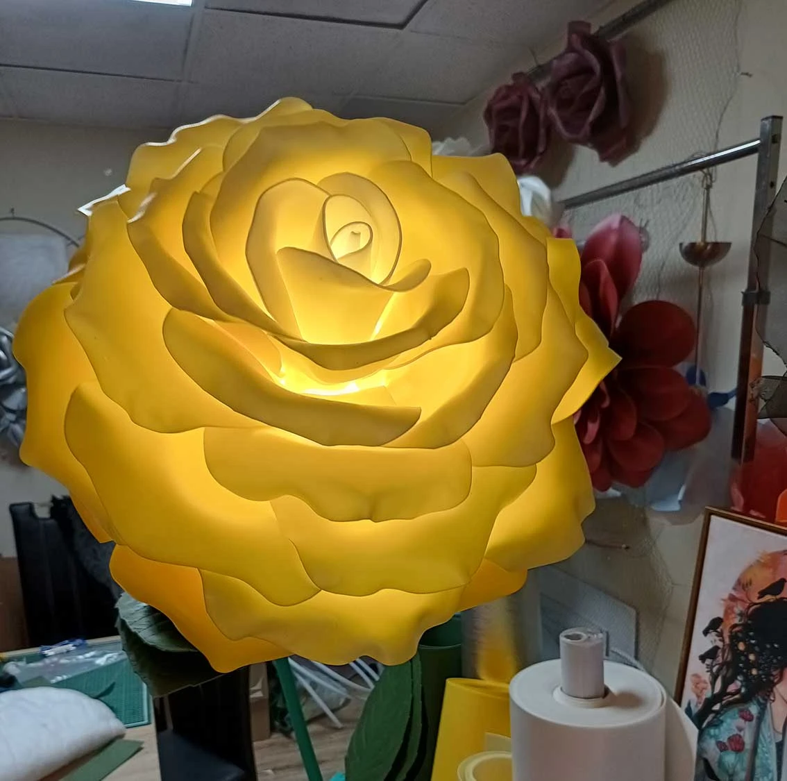 светеща роза, къмпинг и глемпинг Синева светеща роза, къмпинг и глемпинг Синева