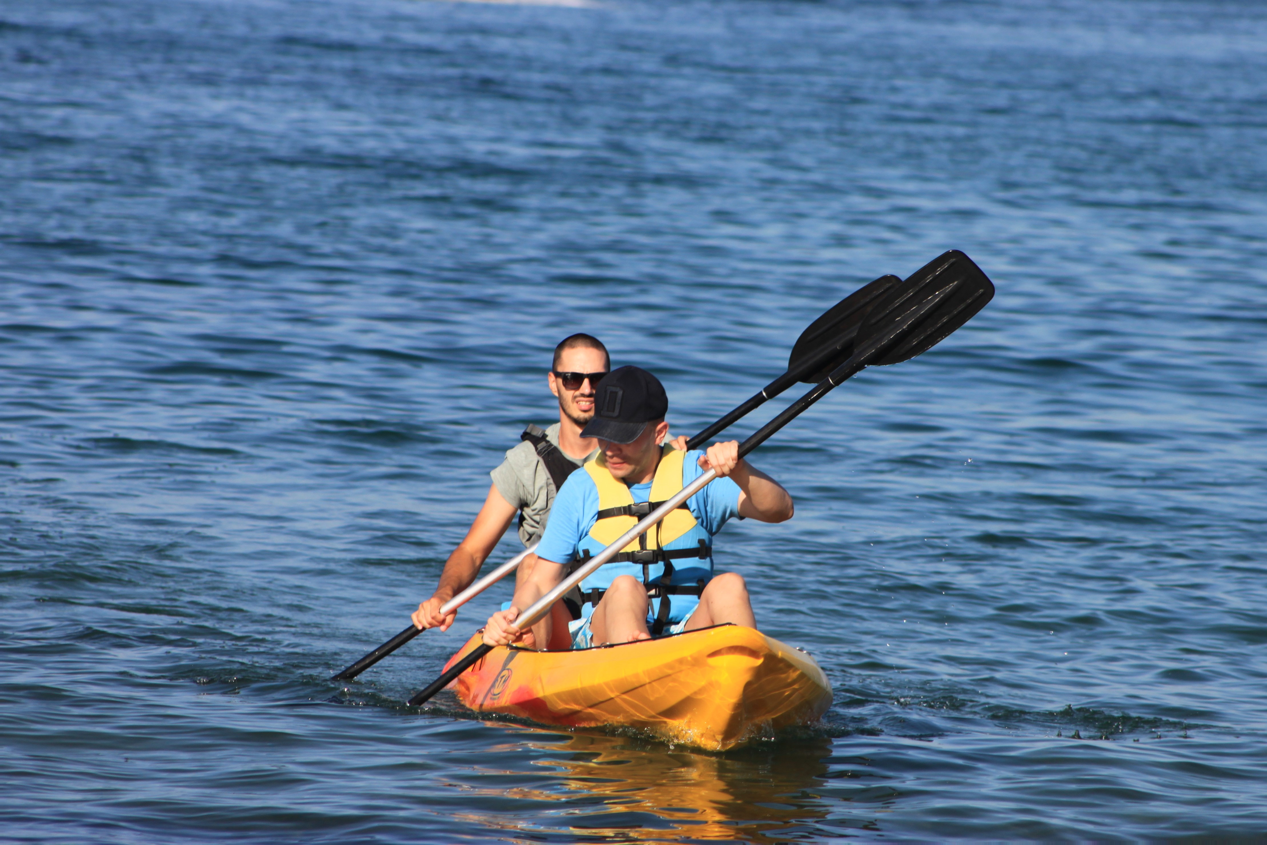 37-kayak.jpg