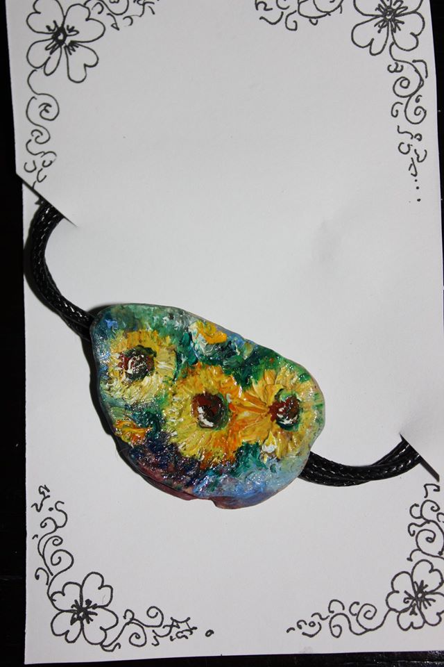 Bangle with sunflowers 1653-941991181151305235054435864445953385168896o.jpg