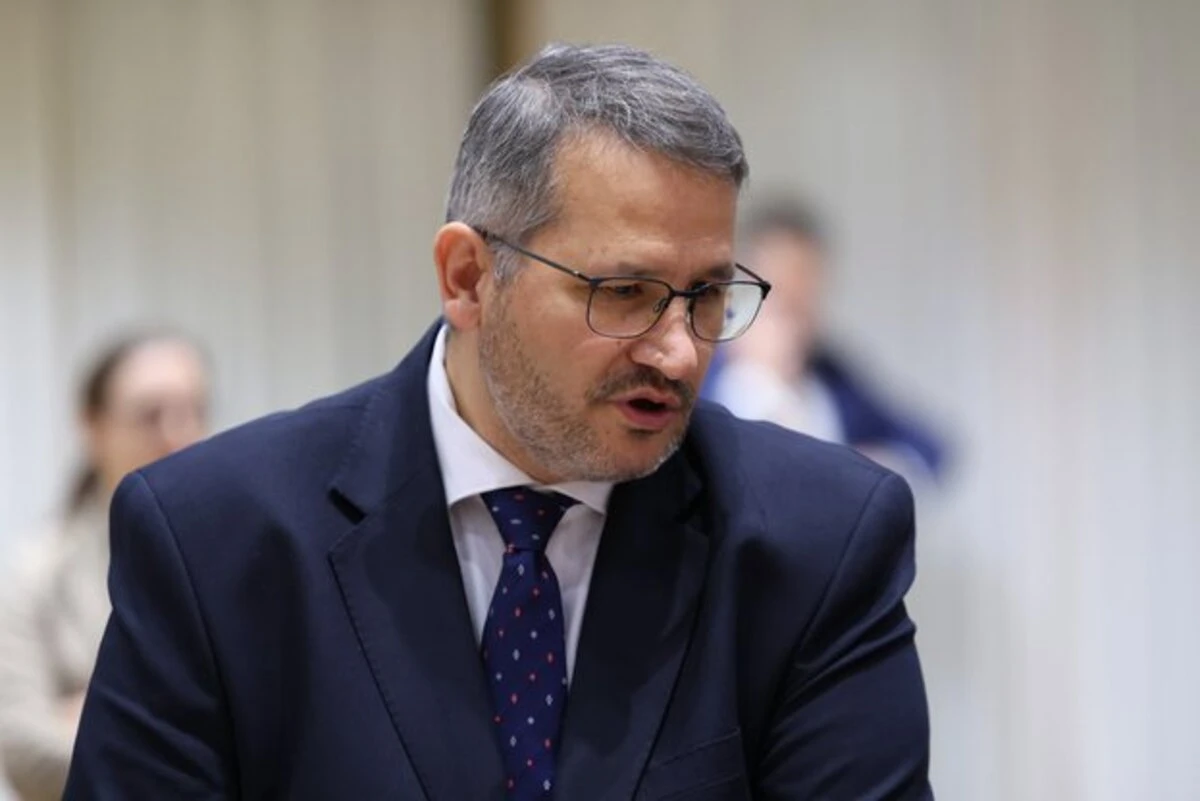  Млякото в България става все по-евтино за изкупуване, а за фермерите става все по-скъпо да го произвеждат