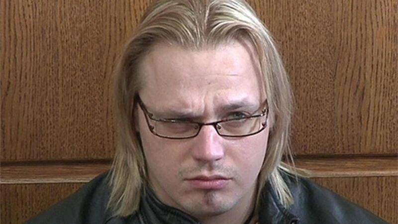 СТАВИСКИ! ТИ СИ УБИЕЦ И ПРЕСТЪПНИК! НЕ ТЕ ИСКАМЕ В БЪЛГАРИЯ!