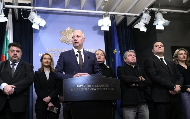 Правителството подаде оставка