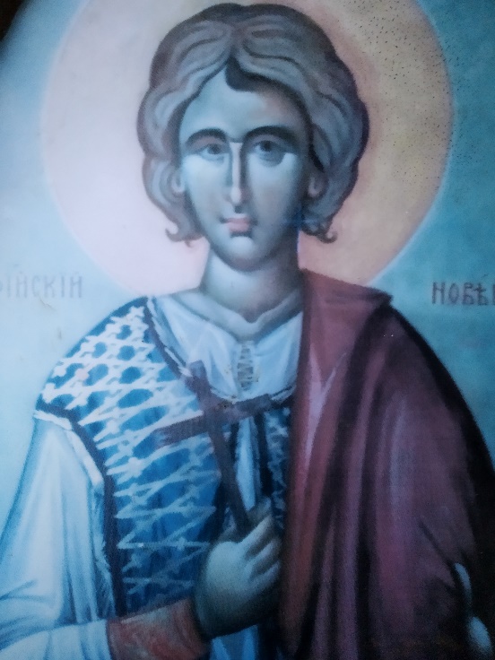 4478-nainovi.jpg